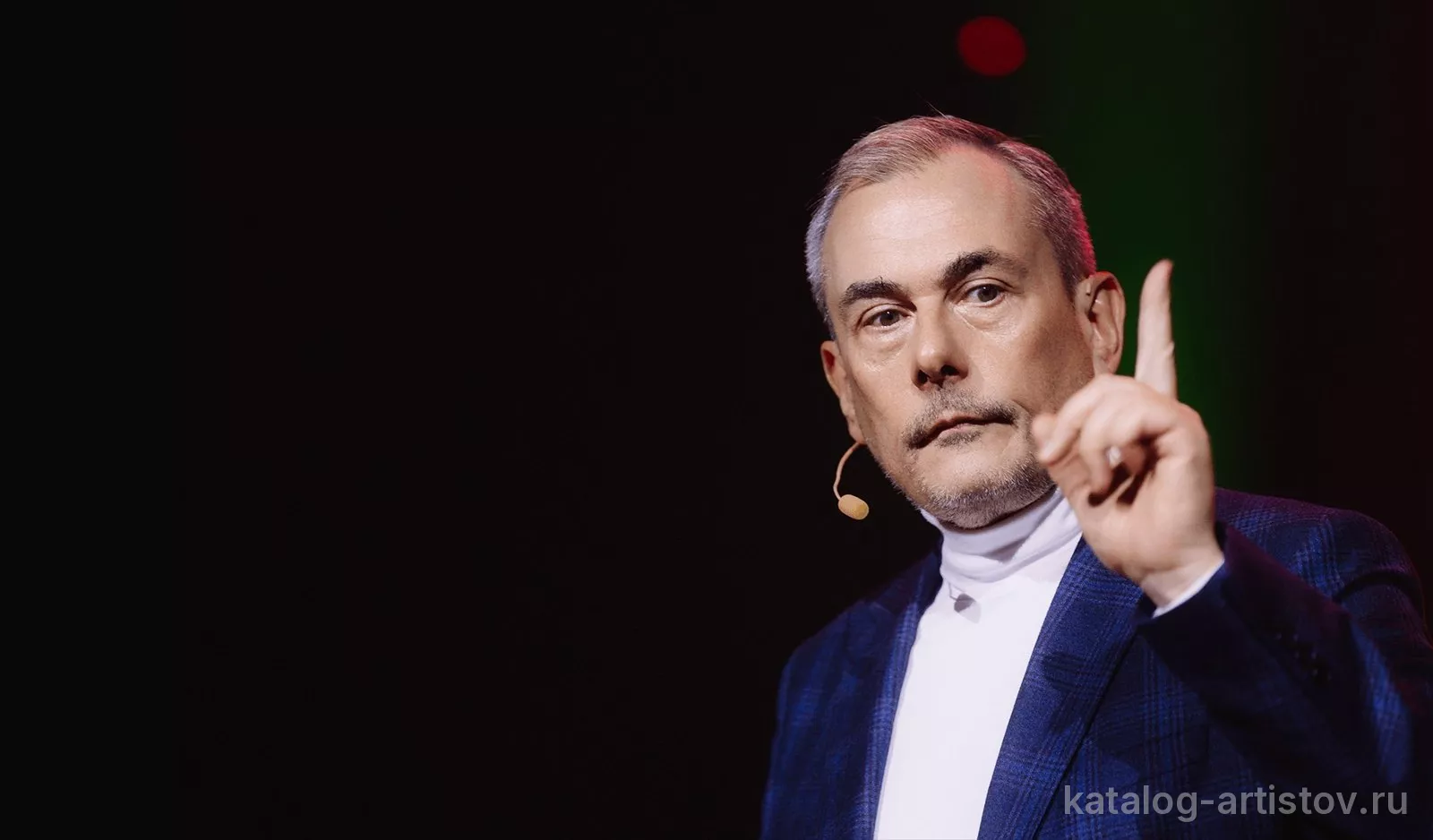 Спикер по бренду и PR Дмитрий Сендеров — видео выступления
