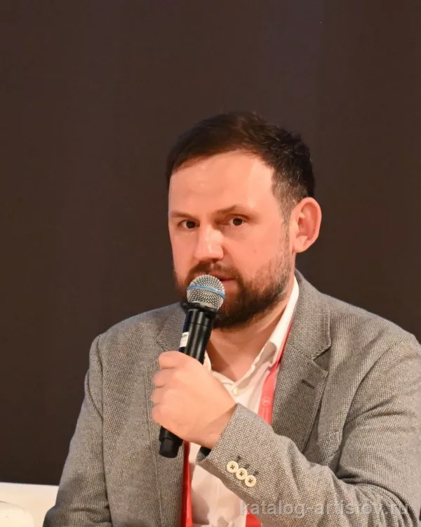 Спикер по финансам и инвестициям Элвис Марламов
