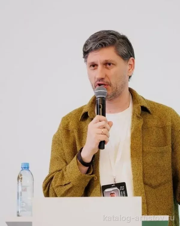 Спикер по ИИ и цифровизации Денис Дубовсков
