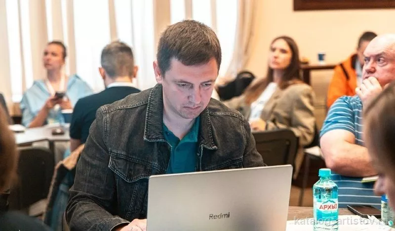 Спикер по маркетингу Роман Володин — фото 2