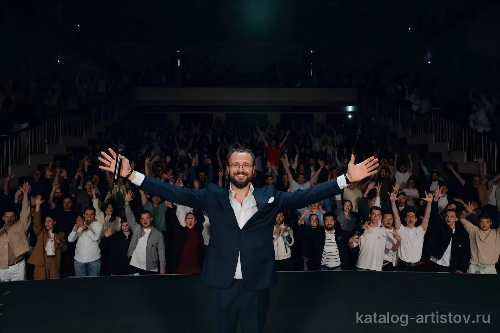 Спикер по продажам Михаил Гребенюк — видео выступления