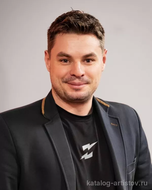 Спикер по маркетингу Денис Нарижный