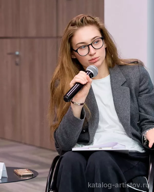 Мотивационный спикер Анастасия Анпилогова