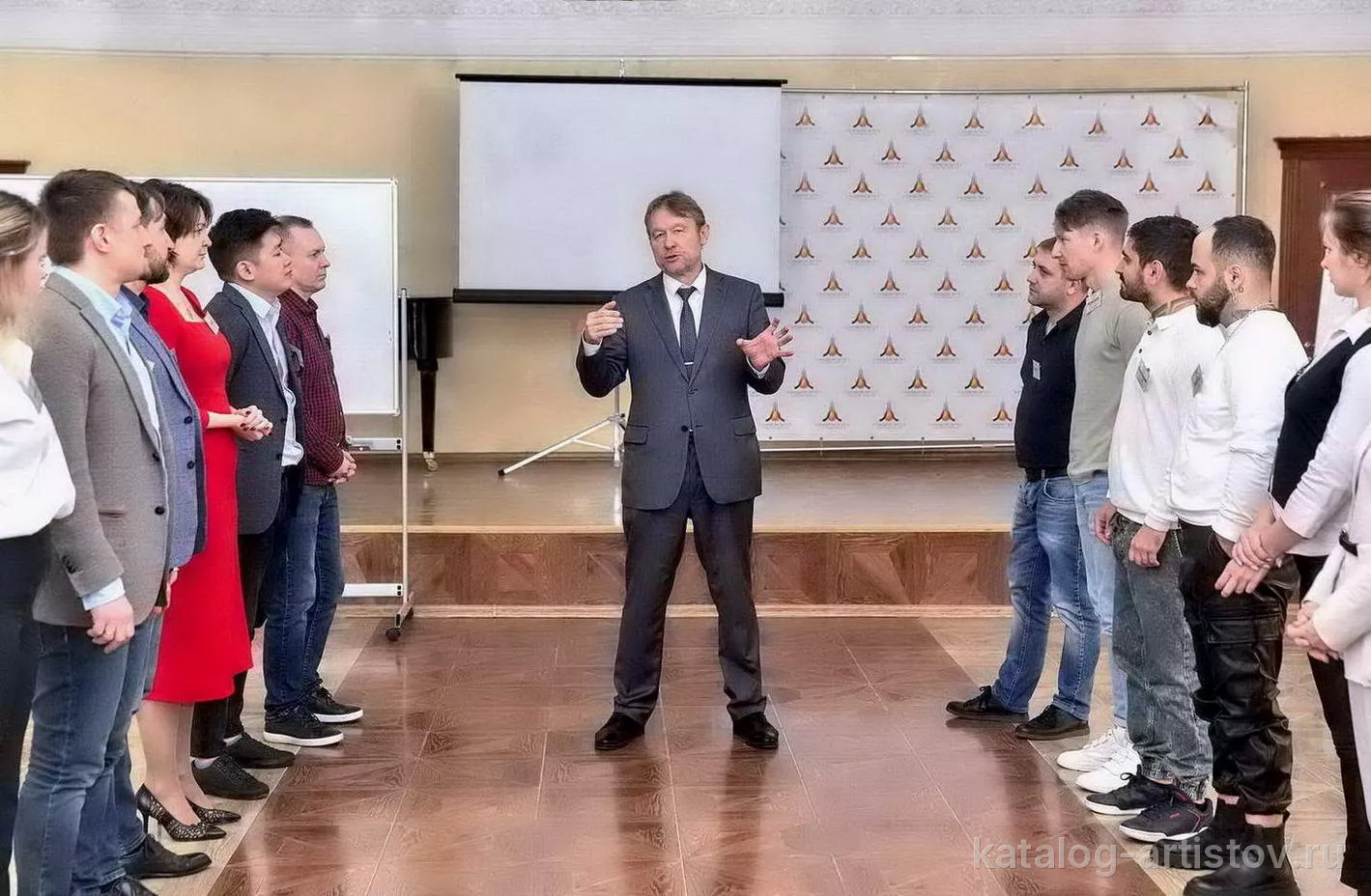 Спикер по ораторскому мастерству Дмитрий Устинов — фото 3