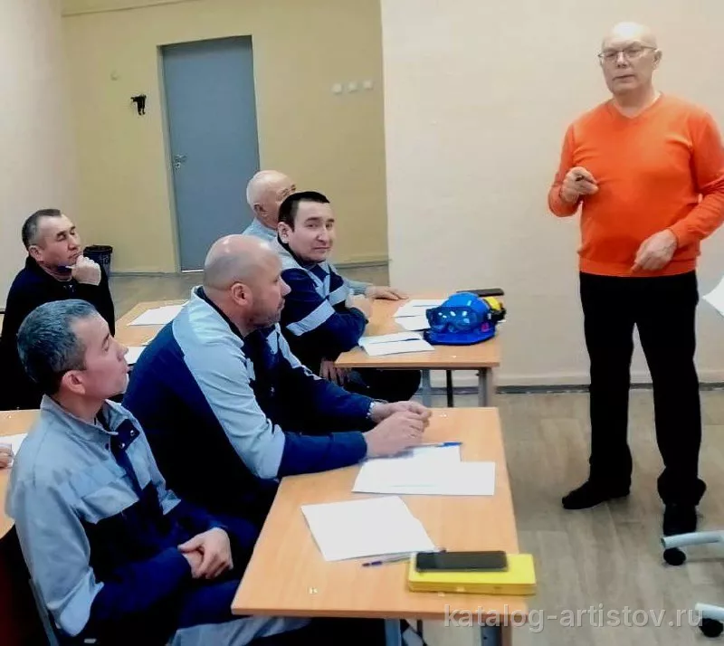Модератор стратсессий Габдулла Хамитов, спикер